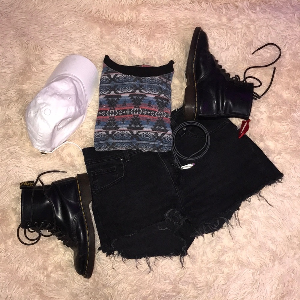 native print sweater / short sleeved